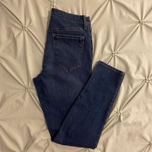 Jessica Simpson skinny jeans.